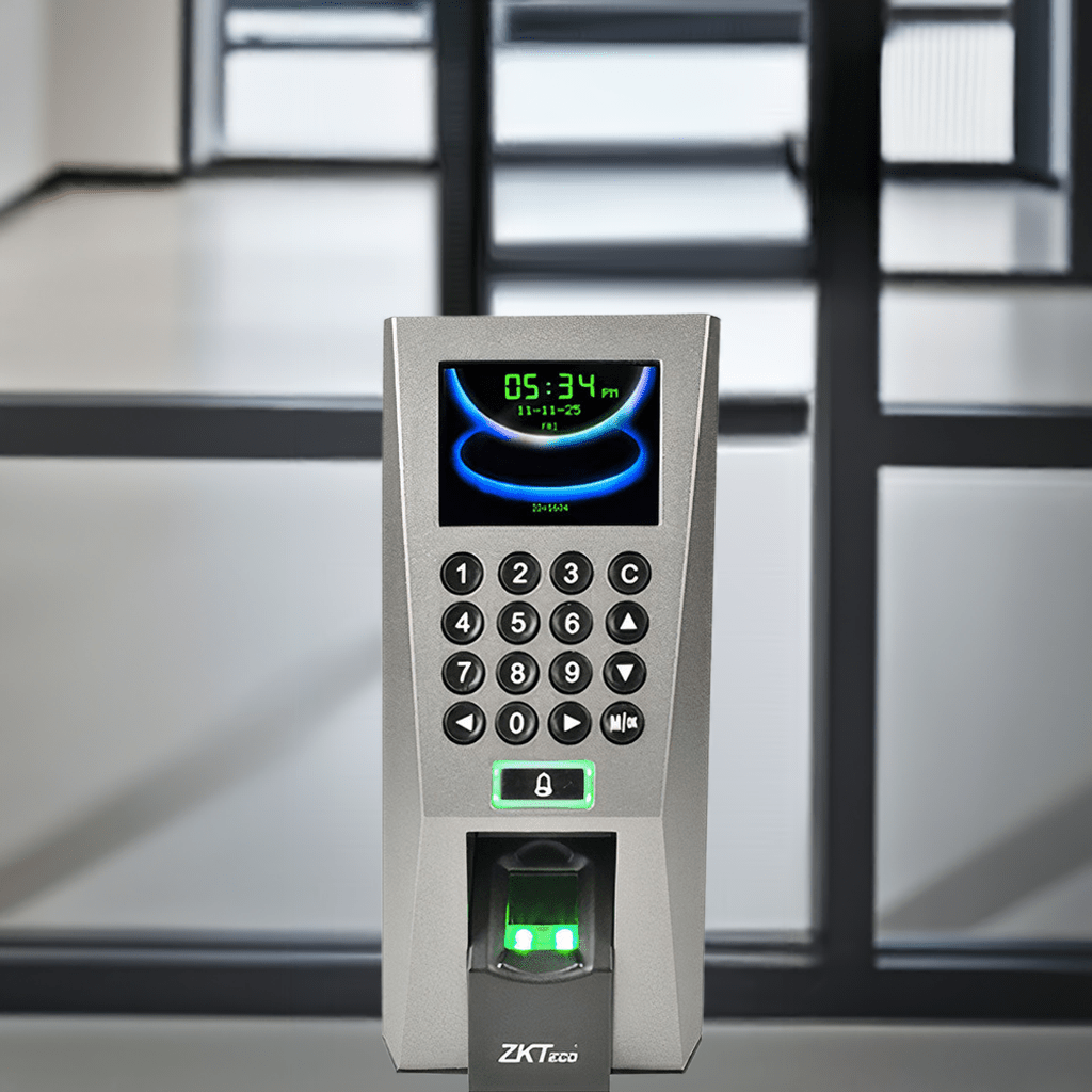 🖐️ جهاز بصمة الإصبع ZKTeco F18 – نظام تحكم دخول متطور - MadinahTaif Store